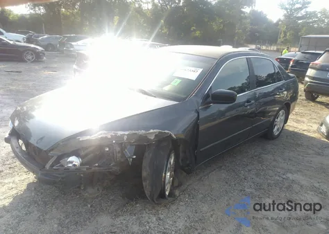 2007 Honda Accord 2.4 Se z USA, uszkodzony, nr VIN JHMCM56387C024702